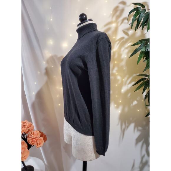 Brooks Brothers Black Turtleneck Sweater - Picture 4 of 8